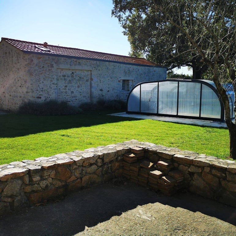 Vue extérieure de la façade du gîte Le Graizeau Saint Denis la Chevasse Vendée